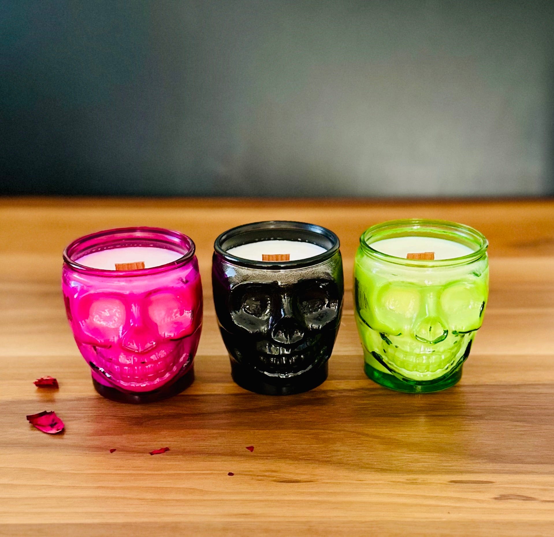 Three skulls. Three moods. One unforgettable collection.
✨ Limited Edition Halloween drop ✨