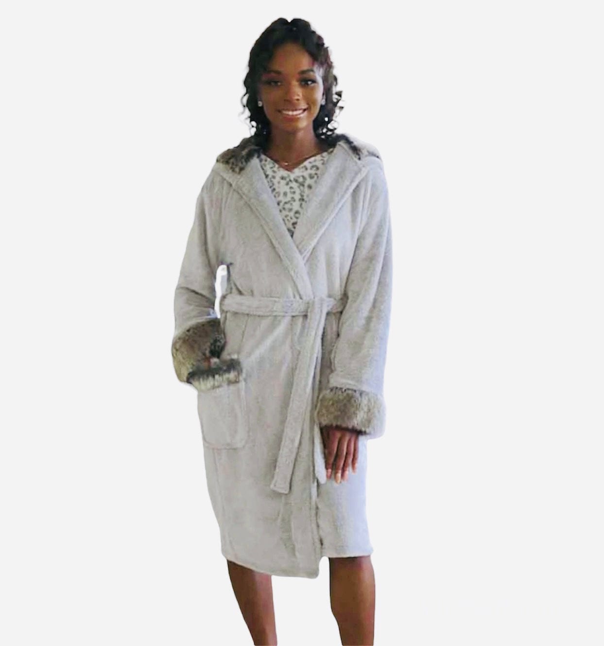 Slip into the plush Zurich Luxe Robe, offering unmatched softness and a perfect fit for morning routines or evening unwinds