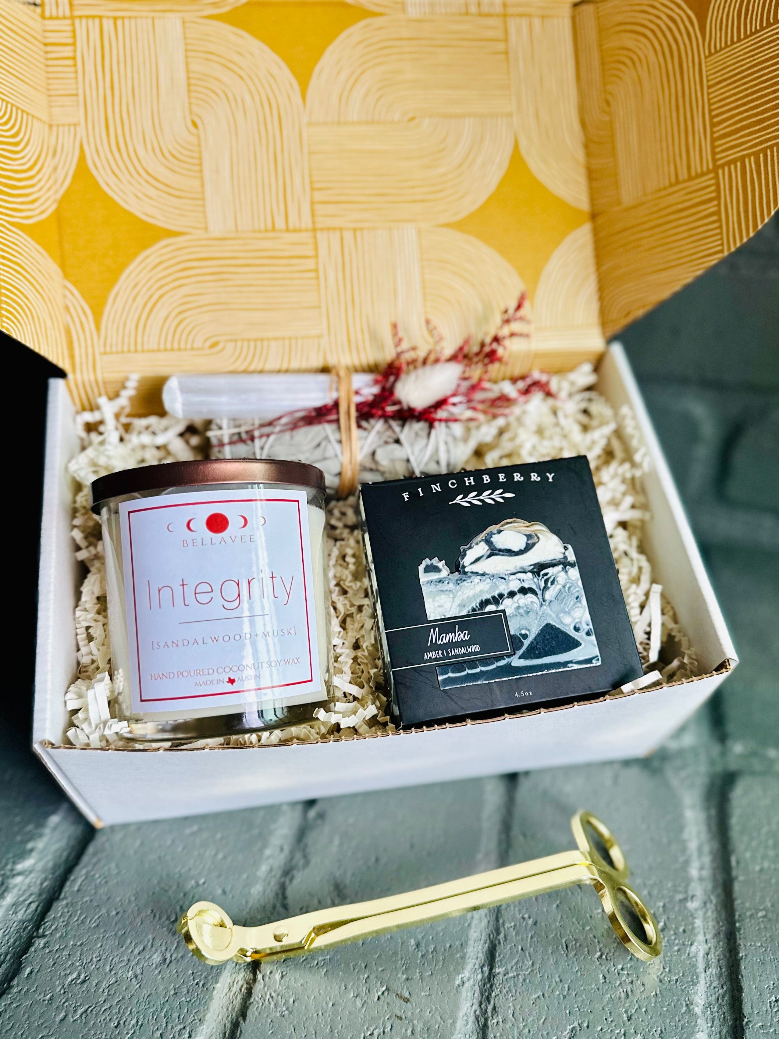 Bulk Order: Luxe Wellness Gift Box (Contact for Bulk Pricing and Custom Quotes)