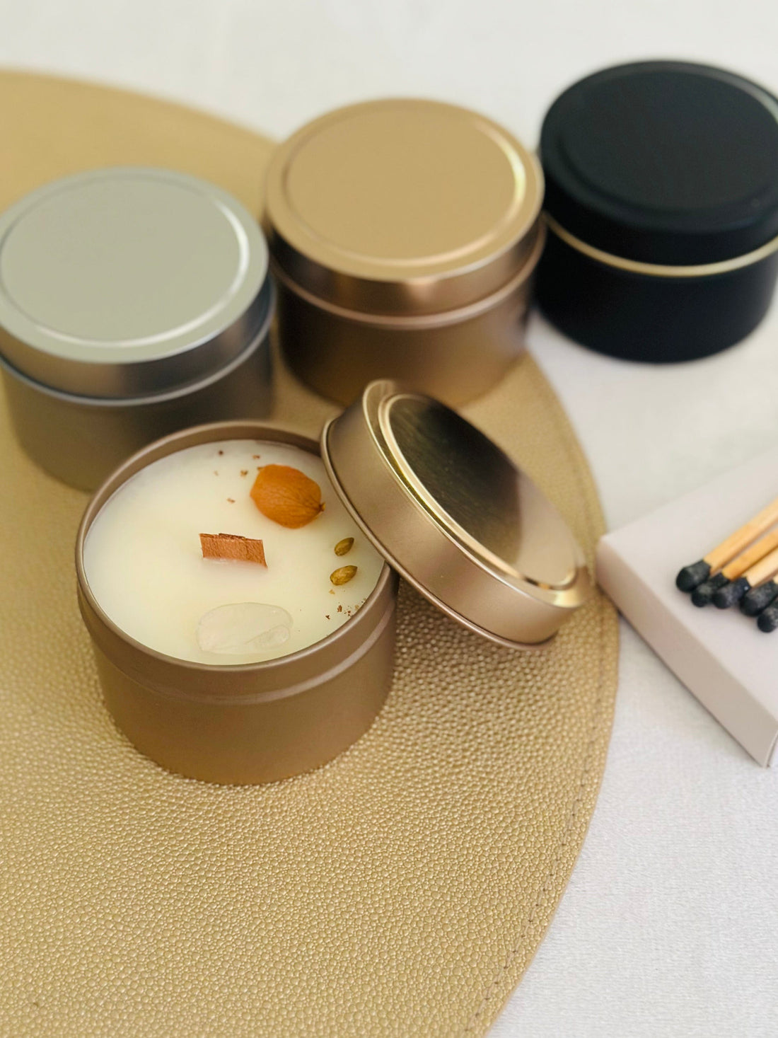 Mini Connect CBD candle, infused with peppermint and eucalyptus, perfect for stress relief and creating a calming atmosphere