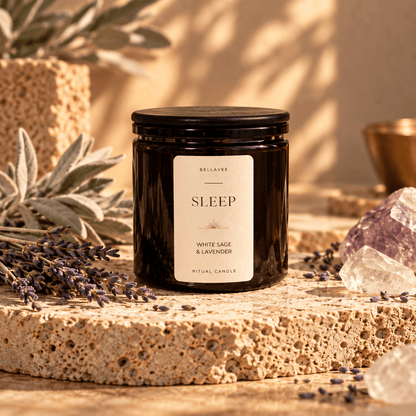 SLEEP Amethyst crystal ritual candle in amber glass with wooden lid – White Sage &amp; Lavender