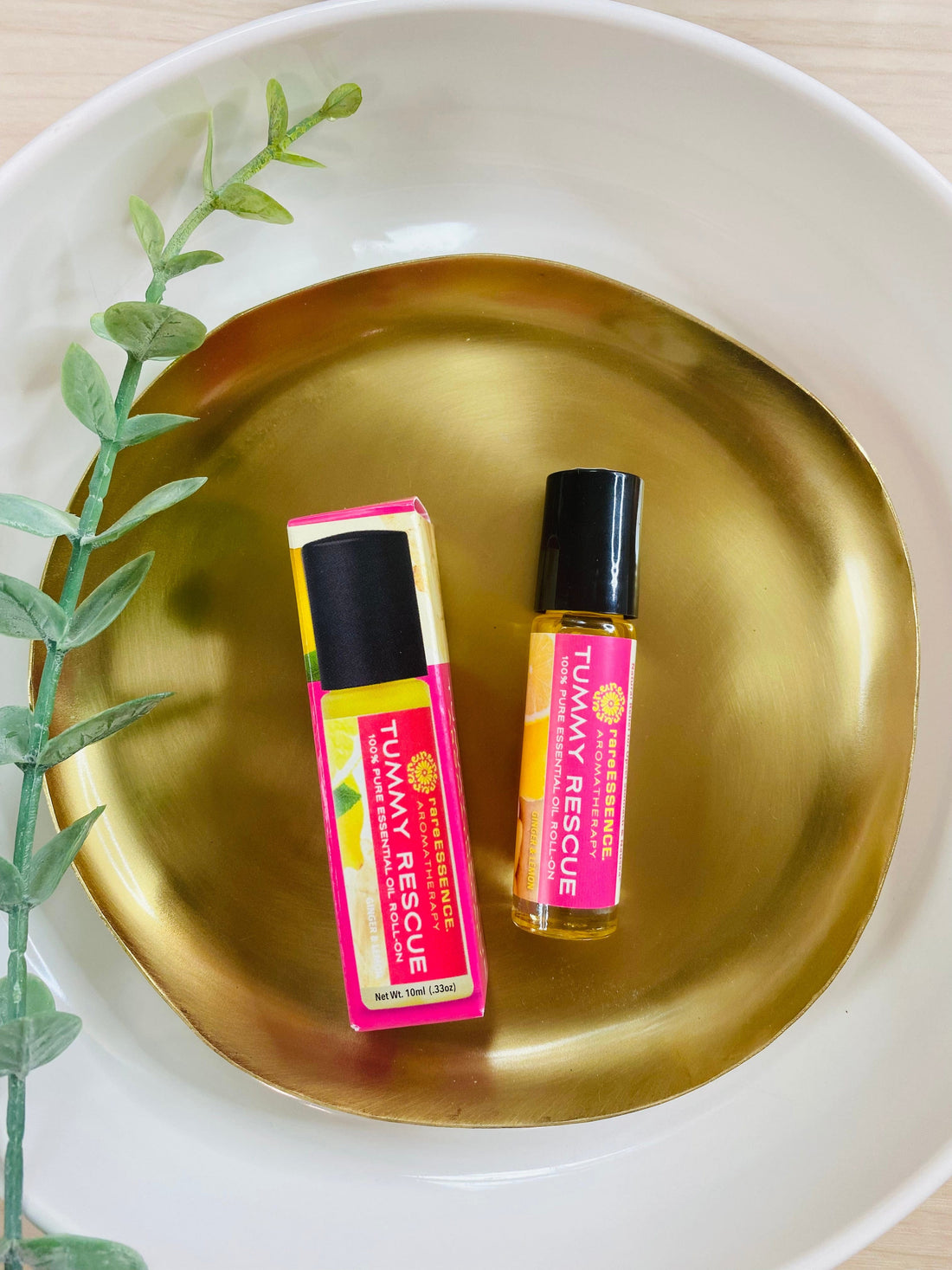 TUMMY RESCUE Aromatherapy Roll-On Oil – soothing blend of Jojoba, Roman Chamomile, and Peppermint for natural digestive relief