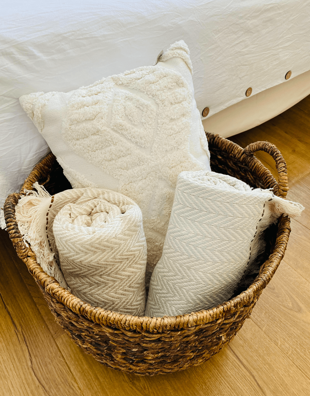 Hand-loomed Jacqueline Chevron Throw, 50&quot; x 70&quot;, ultra-soft Turkish cotton, perfect for cozy warmth and modern décor
