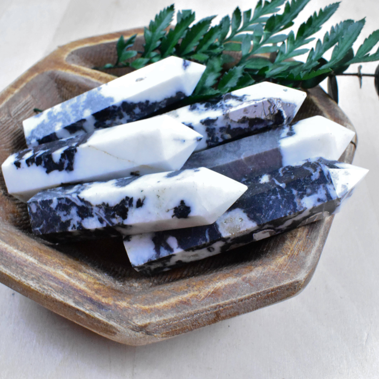 With its striking natural patterns, the Zebra Jasper Point is ideal for meditation, decor, and emotional healing