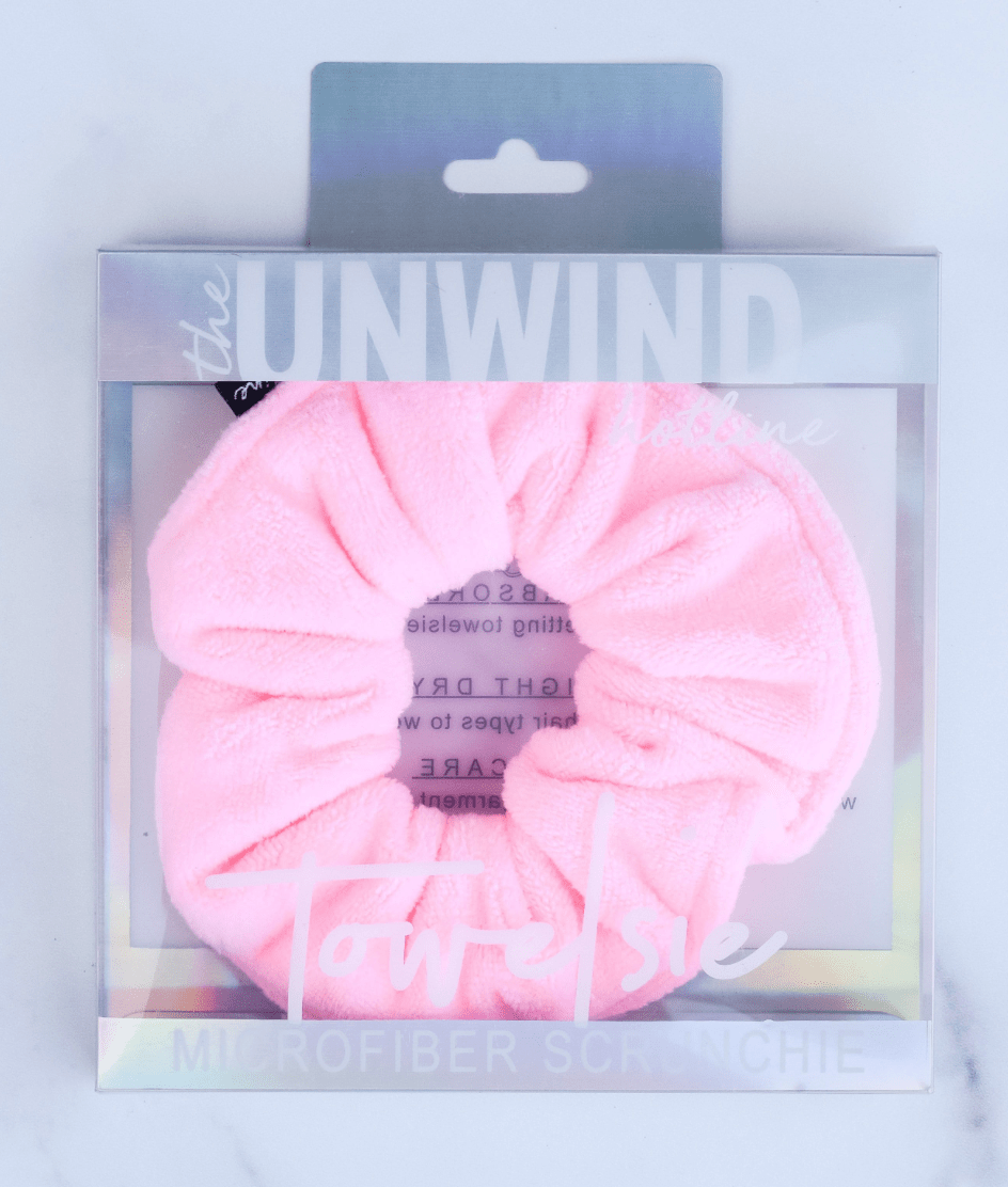 Soft pink Mya Microfiber Scrunchie, a multifunctional accessory that adds comfort and style to your spa routine