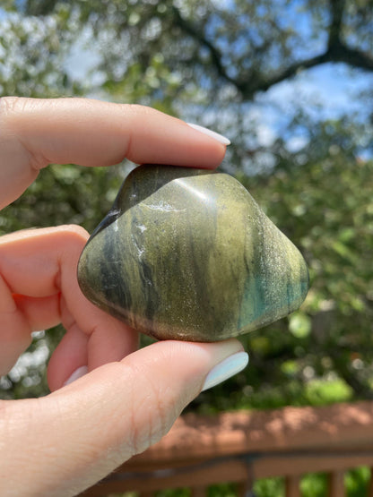 Green Jasper tumble, stone of balance, known for harmonizing properties, perfect for restoring emotional stability and peace