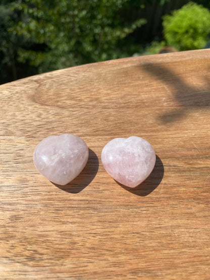 Rose Quartz Pocket Heart boosts love, heals relationships, and supports skin health, offering heart chakra and physical benefits