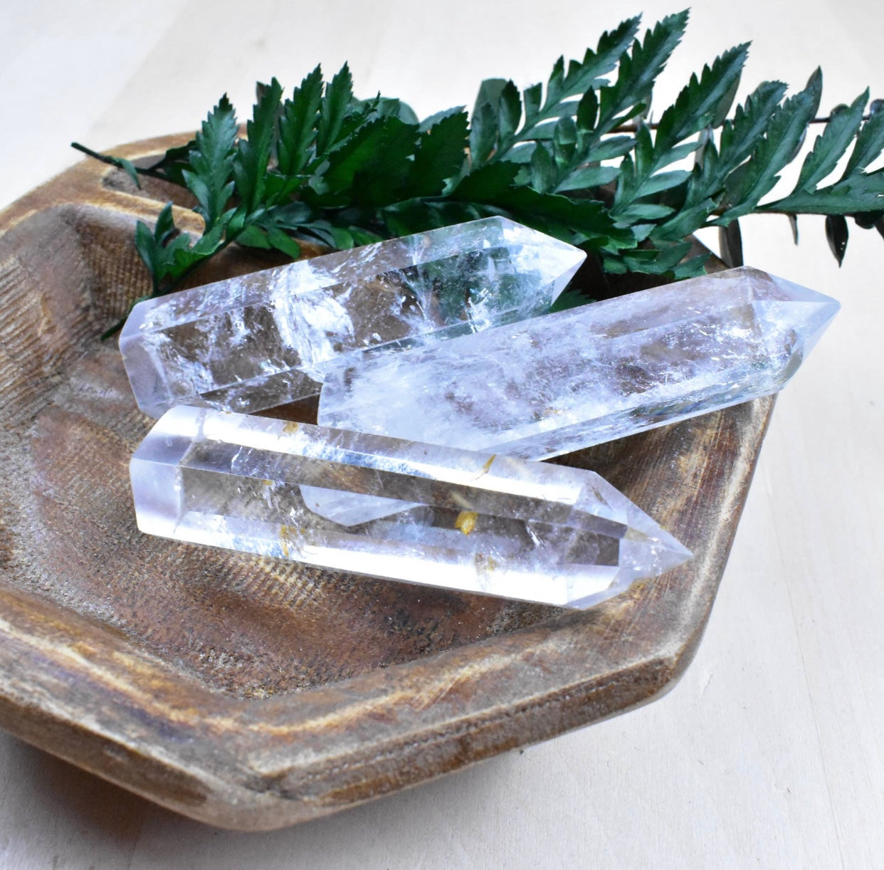 Clear Quartz Point, known as the Master Healer, enhances mental clarity, emotional stability, and amplifies nearby crystals