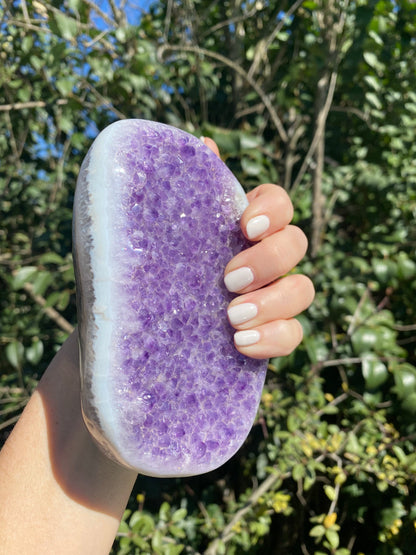 Amethyst crystal with baby blue and white Agate, opening the crown chakra and offering cleansing energy.