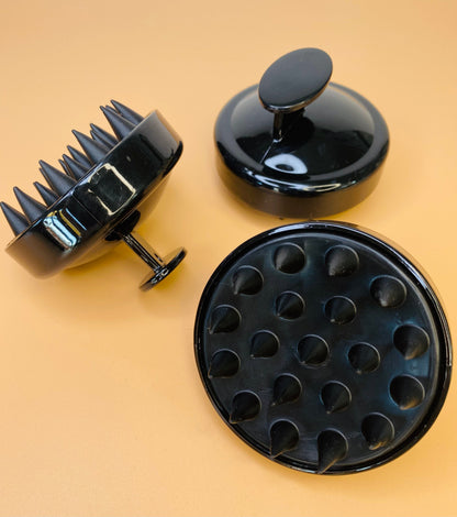 Audrey shampoo brush for a relaxing scalp massage, perfect for exfoliating and promoting healthy hair.