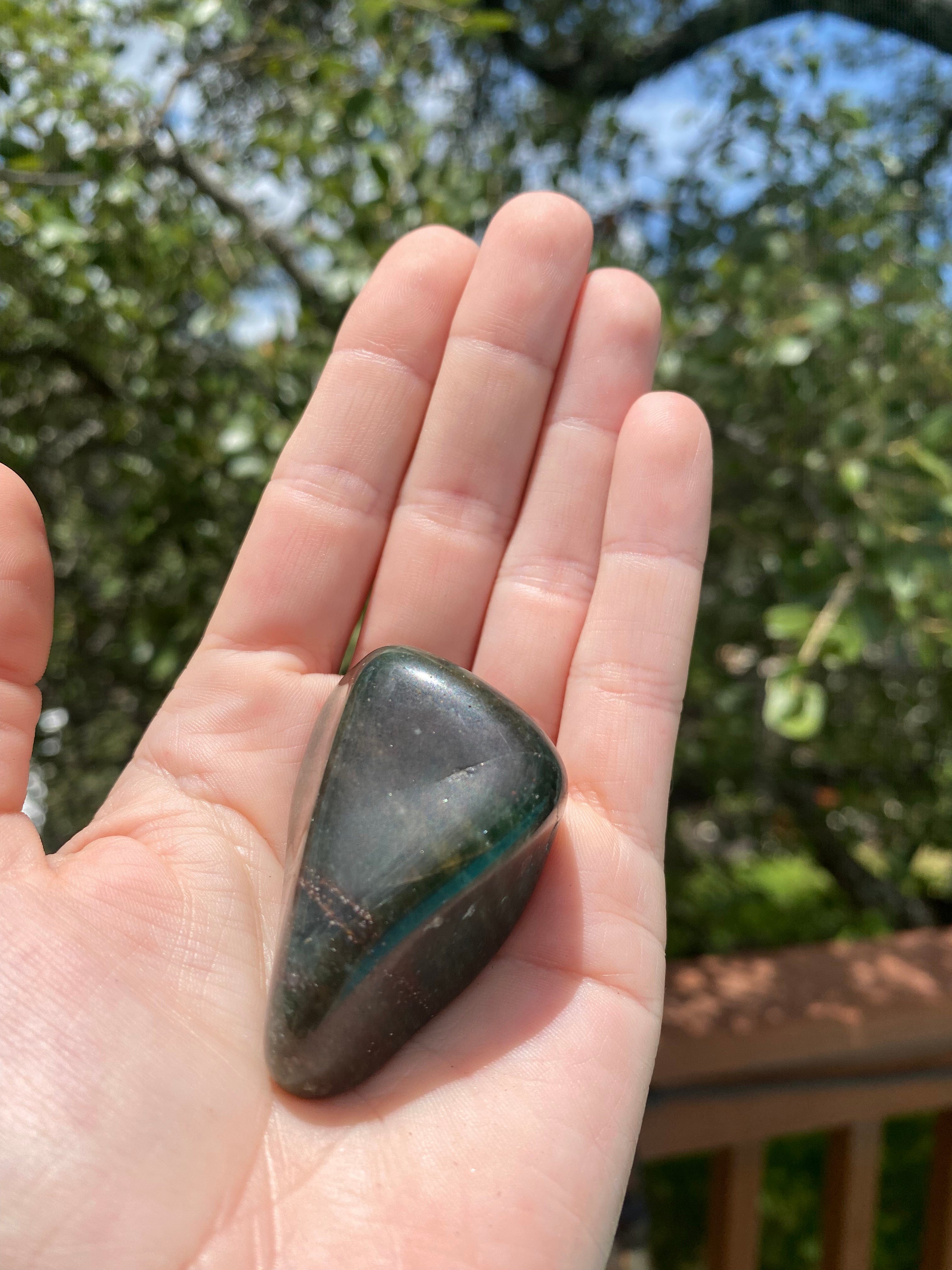 Green Jasper tumble stone, a crystal of emotional harmony, perfect for promoting positivity and spiritual balance