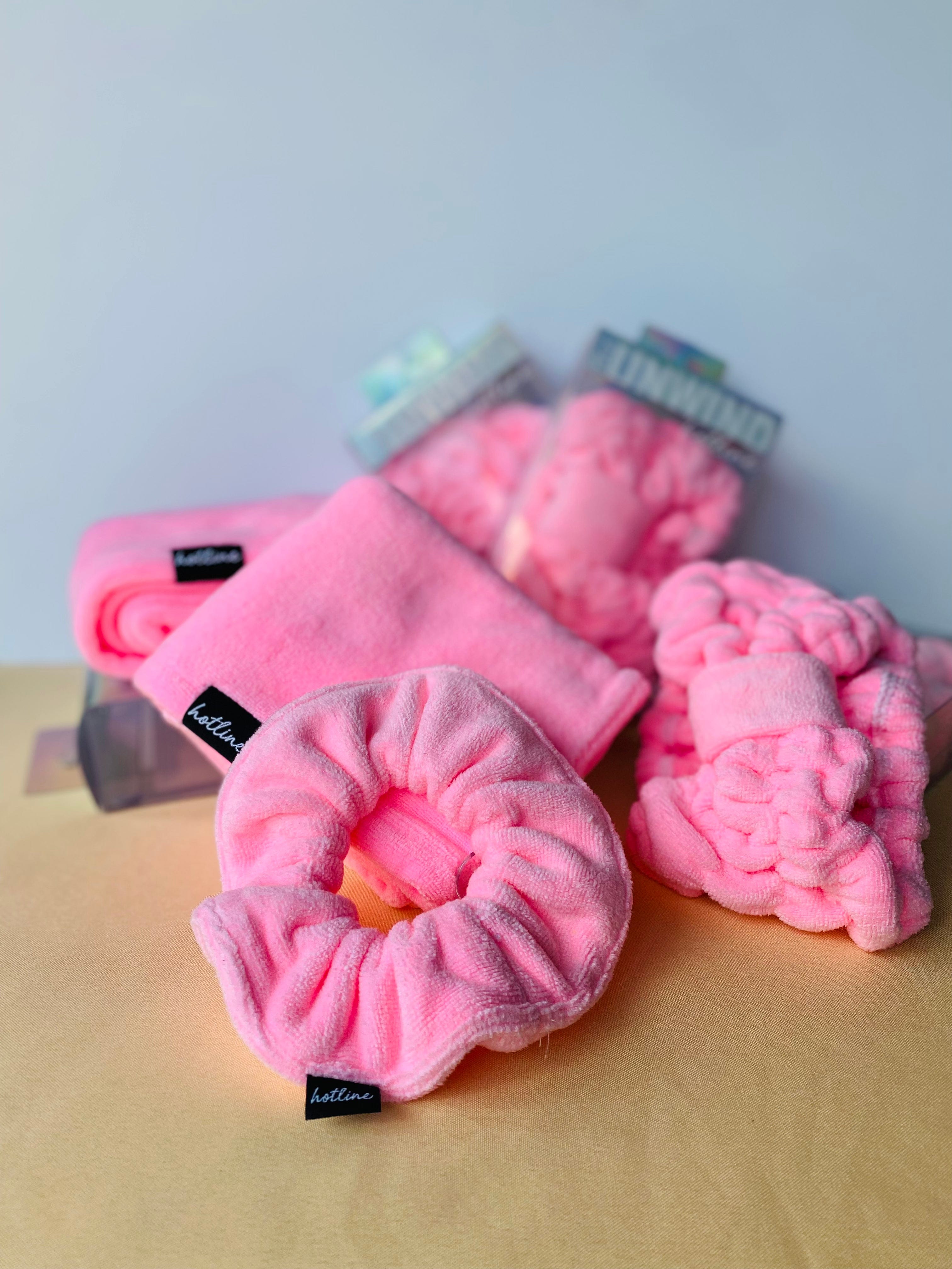 Soft pink Mya Microfiber Scrunchie, designed to be absorbent and gentle, a must-have for spa nights or pampering sessions